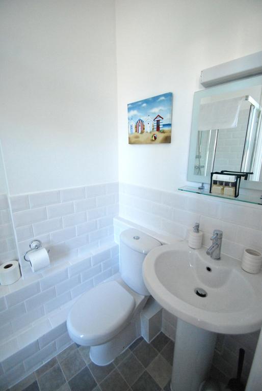 Southern Breeze Lodge - Adults Only Bournemouth Szoba fotó
