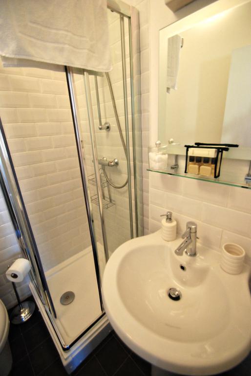 Southern Breeze Lodge - Adults Only Bournemouth Szoba fotó