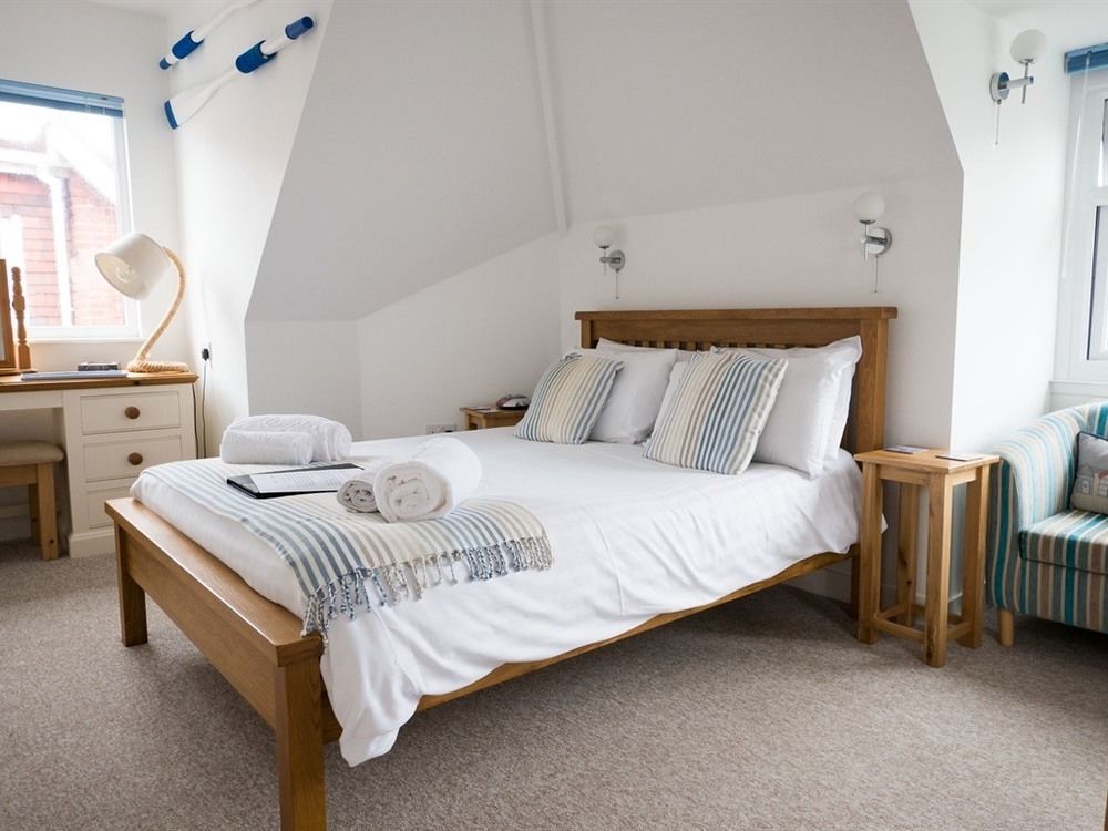 Southern Breeze Lodge - Adults Only Bournemouth Kültér fotó